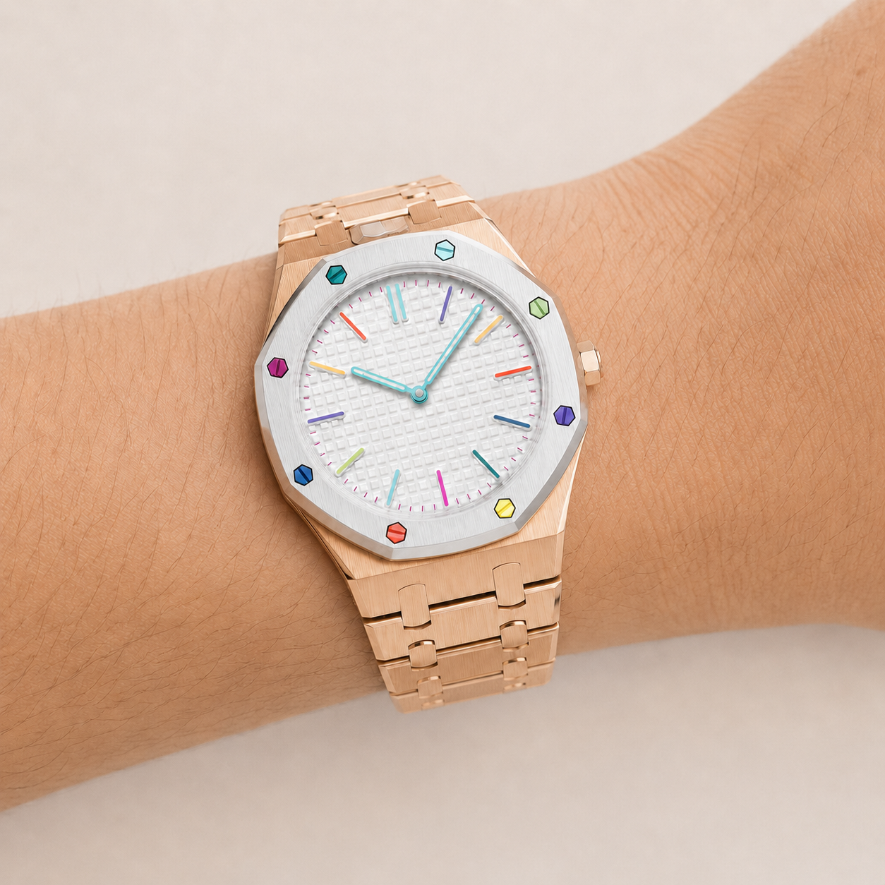 Wristform Classic Royal Pop Case - Rose gold Bracelet, 12 O'Clock Crown